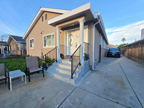 Tiny photo for 11 Lindbergh Street, SAN MATEO, CA 94401 (MLS # ML82034203)