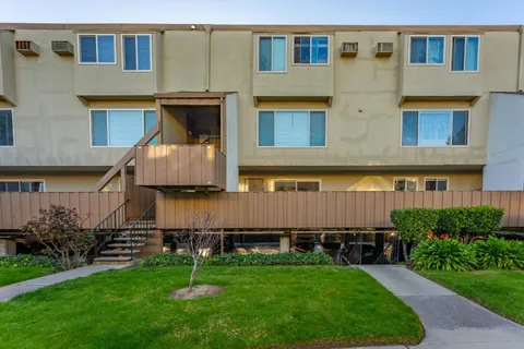410 Auburn Way Unit 19, San Jose, CA 95129 - #: ML82037293