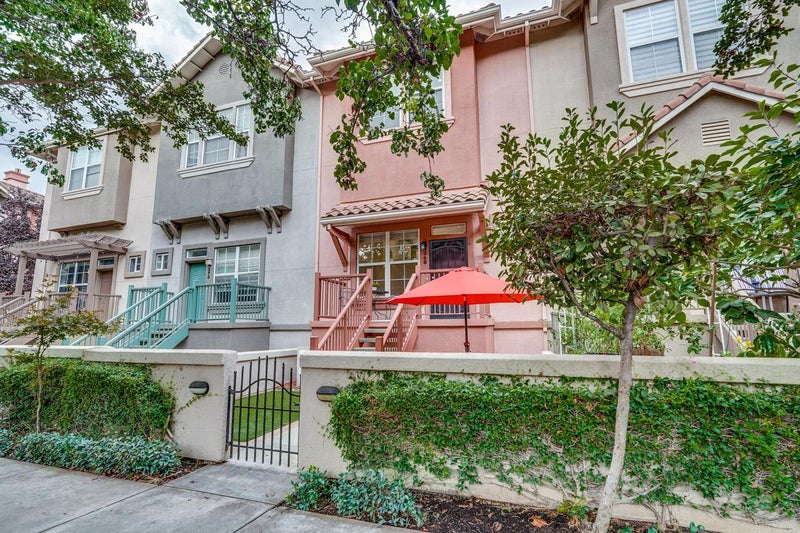 368 Meridian Avenue