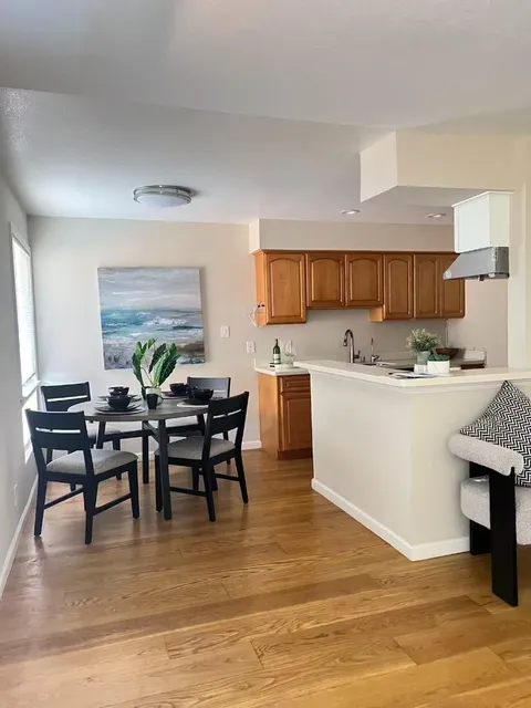 3001 Los Prados Street Unit 104, San Mateo, CA 94403 - #: ML82038350