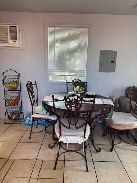 Tiny photo for 322 Poplar Avenue, MANTECA, CA 95336 (MLS # ML82049616)