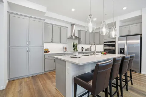 220 Waters Park Circle Unit 201, San Mateo, CA 94403 - #: ML82032497