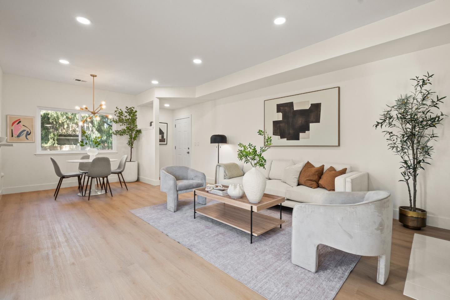 1302 Fairway Entrance Drive