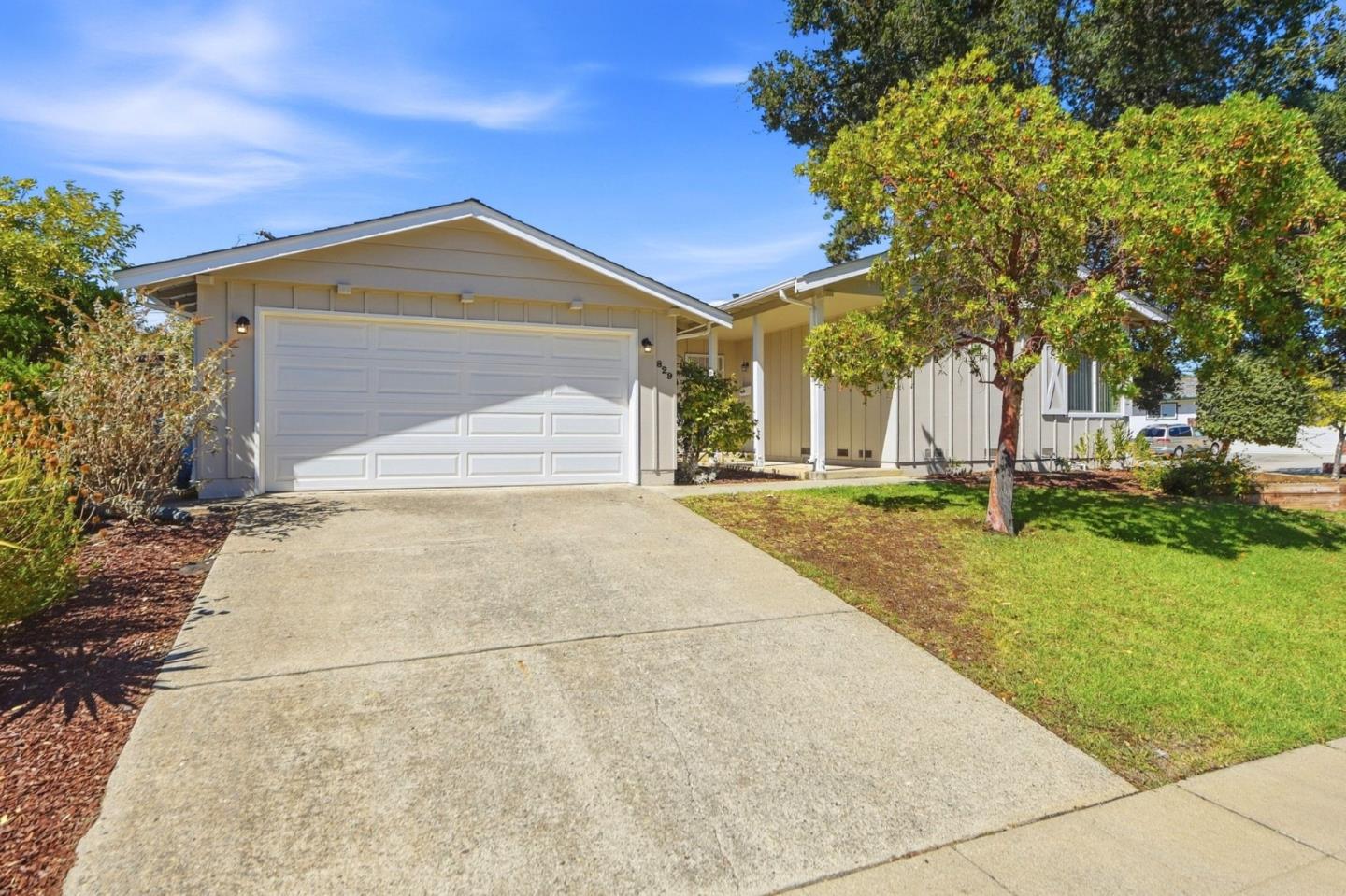 829 Rose Blossom Drive