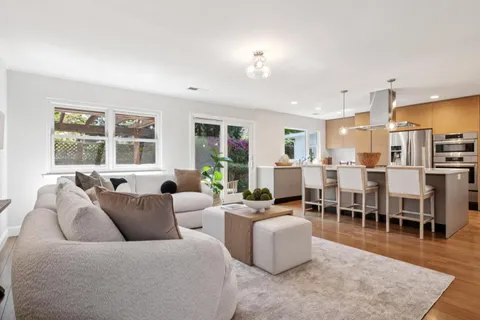 400 Santa Margarita Avenue, Menlo Park, CA 94025 - #: ML82020686