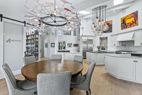 Photo of 21 Kite Hill Road, SANTA CRUZ, CA 95060 (MLS # ML82033227)