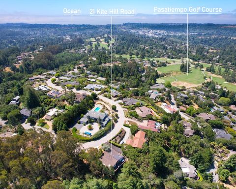 Photo of 21 Kite Hill Road, SANTA CRUZ, CA 95060 (MLS # ML82033227)