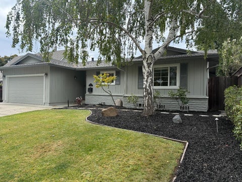 Photo of 2721 Dumbarton Avenue, SAN JOSE, CA 95124 (MLS # ML82059138)