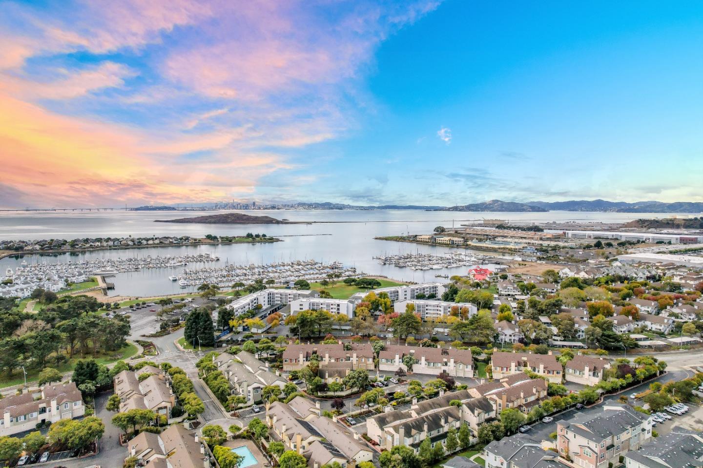 2502 Jetty Drive