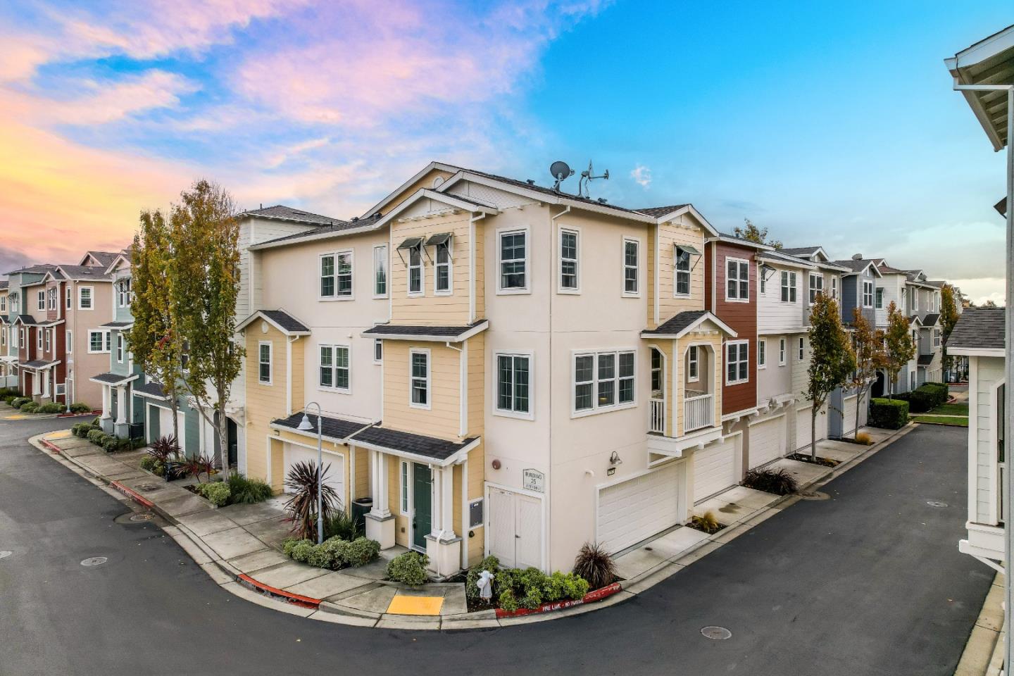 2502 Jetty Drive