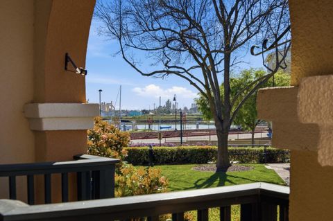 Tiny photo for 407 Charlott Lane, REDWOOD CITY, CA 94063 (MLS # ML82039528)