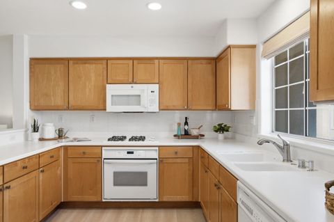 Tiny photo for 407 Charlott Lane, REDWOOD CITY, CA 94063 (MLS # ML82039528)