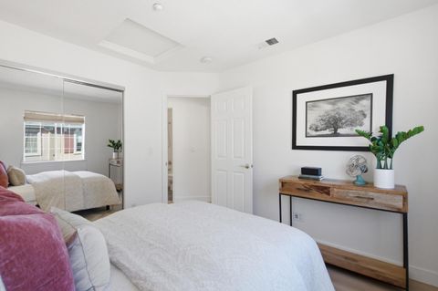 Tiny photo for 407 Charlott Lane, REDWOOD CITY, CA 94063 (MLS # ML82039528)