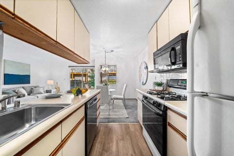 Tiny photo for 1003 San Antonio Circle #202, DALY CITY, CA 94014 (MLS # ML82060999)