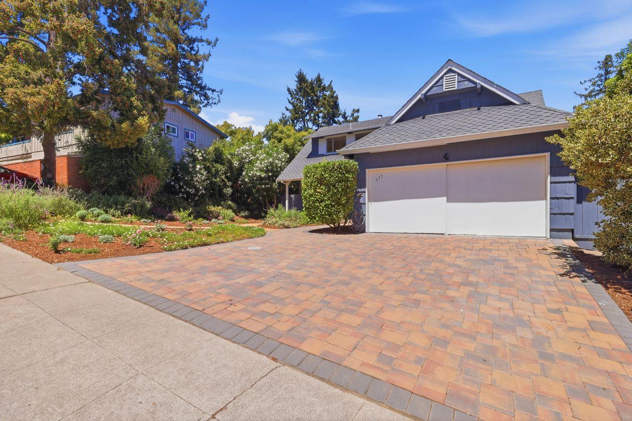 977 Pleasant Hill Road
