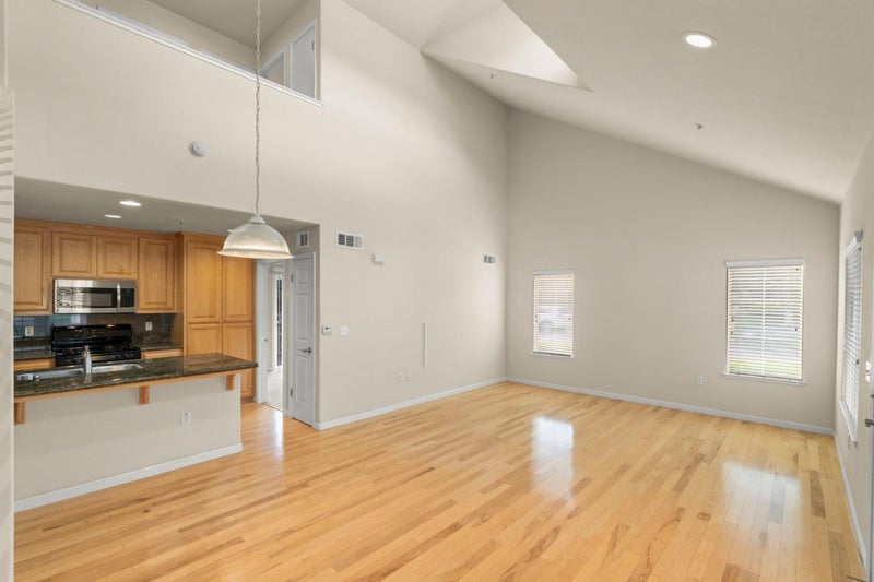1523 Rosette Way