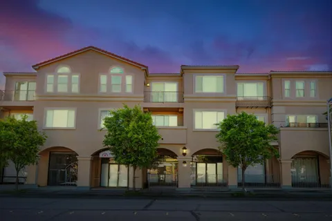 88 17th Avenue Unit 304, San Mateo, CA 94402 - MLS#: ML82003323