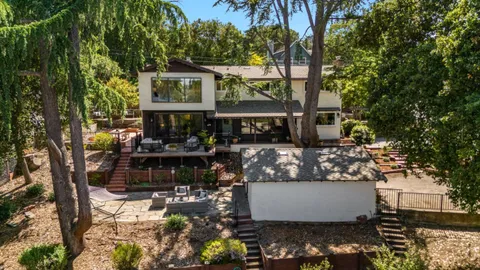 1670 Whitham Avenue, Los Altos, CA 94024 - MLS#: ML82004246