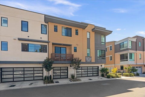 Tiny photo for 13186 Sepulveda Circle, LOS GATOS, CA 95032 (MLS # ML82055114)