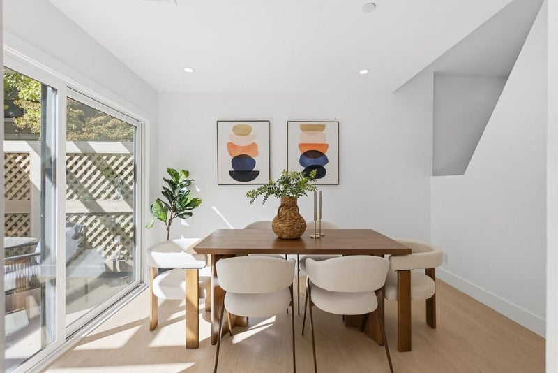 970 La Mesa Terrace E