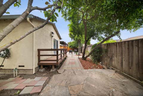 Tiny photo for 36311 Alicante Avenue, FREMONT, CA 94536 (MLS # ML82053781)