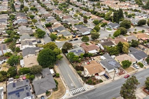 Tiny photo for 36311 Alicante Avenue, FREMONT, CA 94536 (MLS # ML82053781)