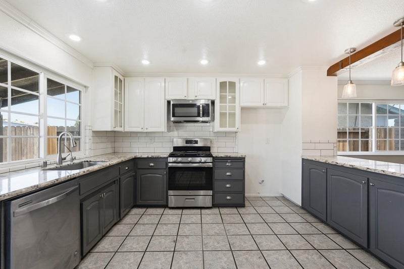 865 Locust Avenue