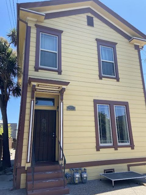 Photo of 2836 Myrtle Street, EMERYVILLE, CA 94608 (MLS # ML82022552)