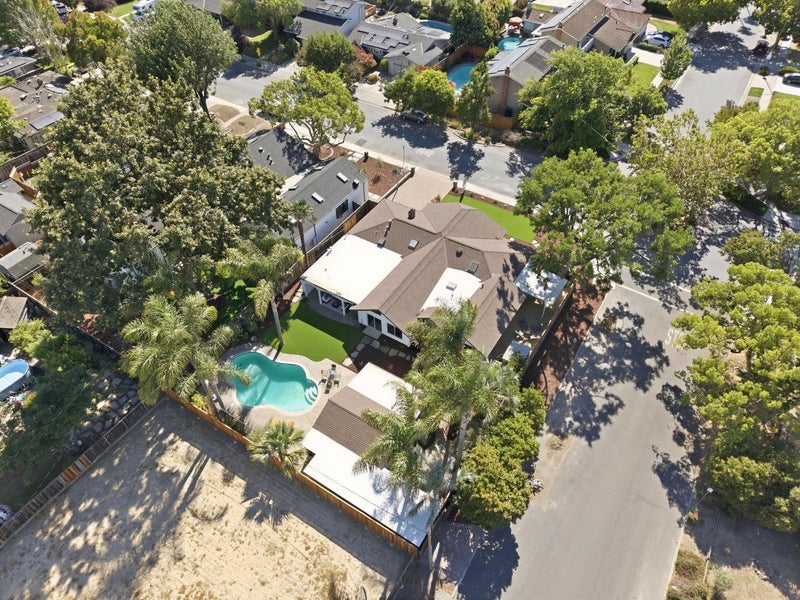 900 Eden Avenue