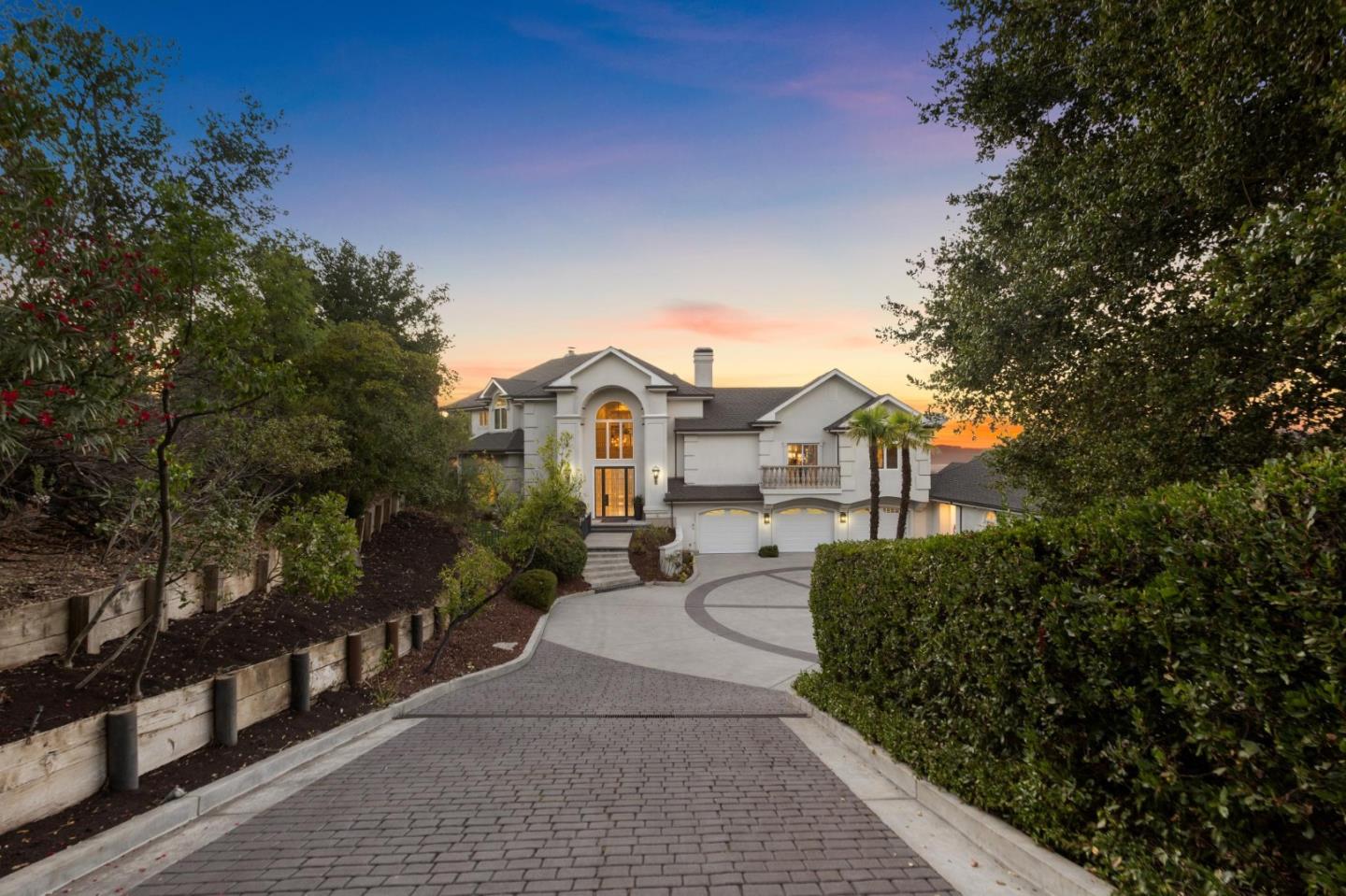 16383 Aztec Ridge Drive