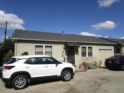 Tiny photo for 1-6 Hodel Court, HOLLISTER, CA 95023 (MLS # ML82023916)