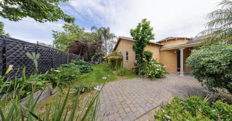 155 East Hedding Street