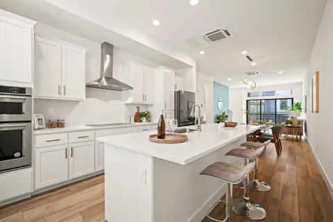 176 Waters Park Circle, San Mateo, CA 94403 - #: ML82018709