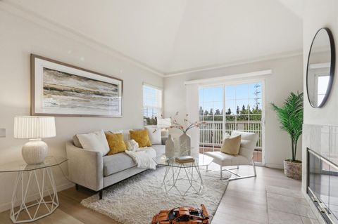 Photo of 612 Arcadia Terrace #301, Sunnyvale, CA 94085 (MLS # ML82041399)