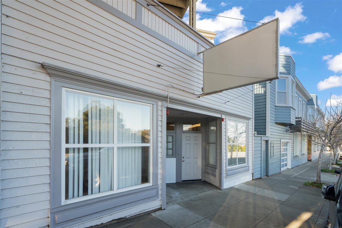 19 Joost Avenue