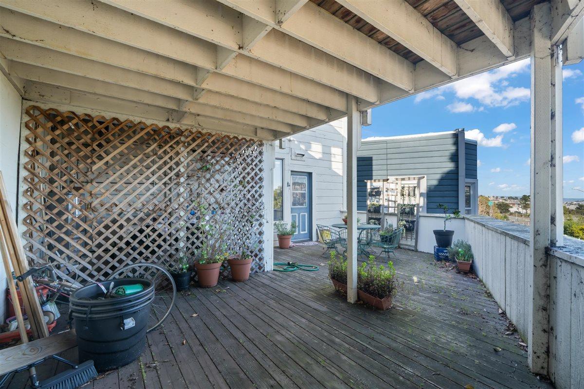 19 Joost Avenue