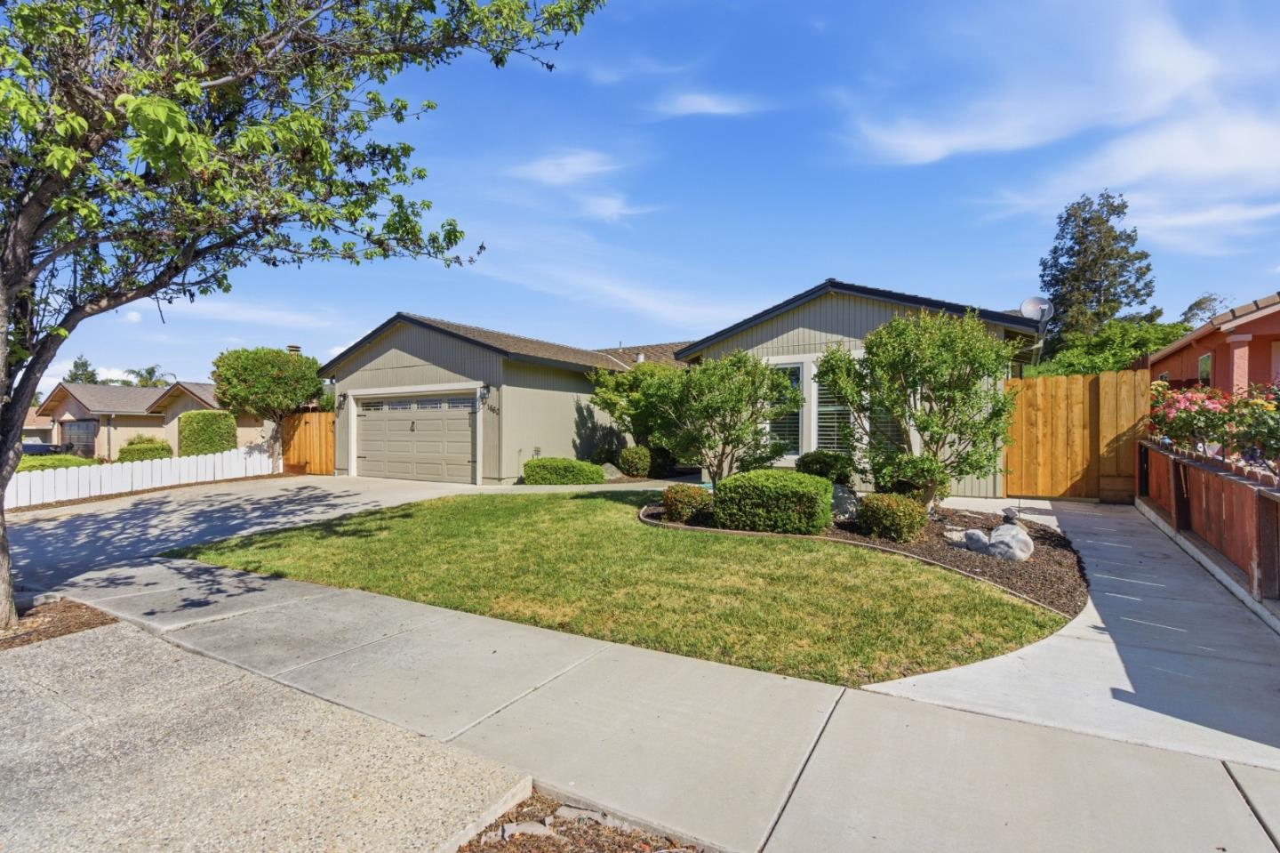 1660 Monte Vista Drive