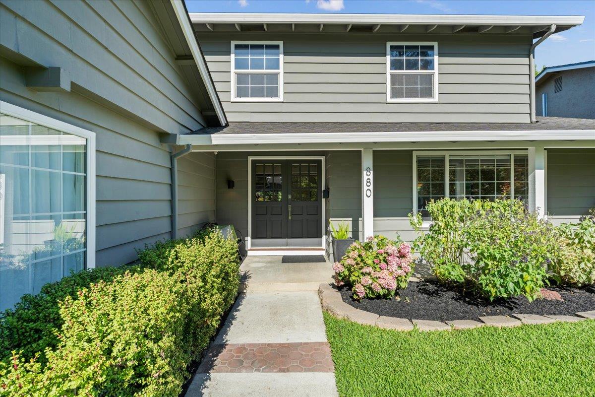 880 Savory Drive