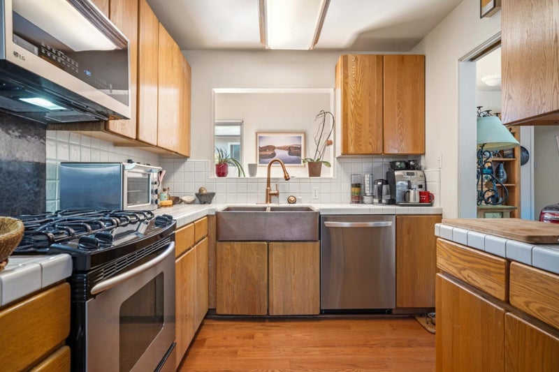 564 Mar Vista Drive