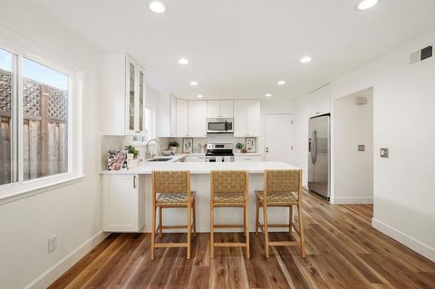 Tiny photo for 327 Rosilie Street, San Mateo, CA 94403 (MLS # ML82033976)