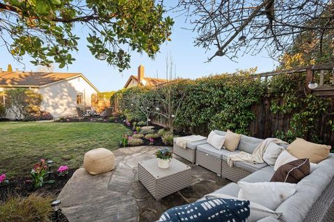 Tiny photo for 327 Rosilie Street, San Mateo, CA 94403 (MLS # ML82033976)