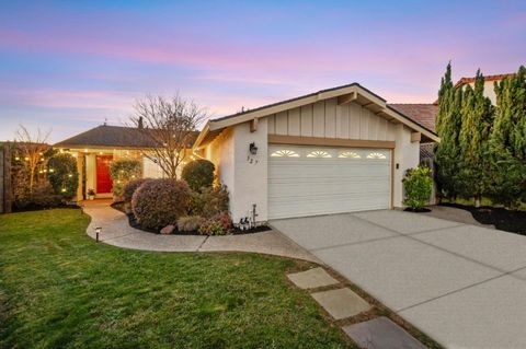 Tiny photo for 327 Rosilie Street, San Mateo, CA 94403 (MLS # ML82033976)