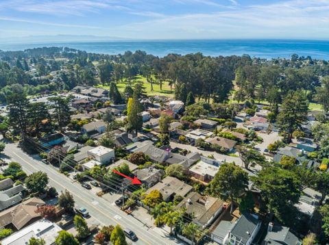 Photo of 538 Clubhouse Drive, APTOS, CA 95003 (MLS # ML82023681)