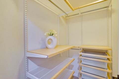 Tiny photo for 426 Galleria Drive #UNIT 8, SAN JOSE, CA 95134 (MLS # ML82029687)