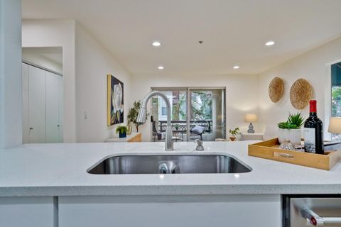 Tiny photo for 426 Galleria Drive #UNIT 8, SAN JOSE, CA 95134 (MLS # ML82029687)