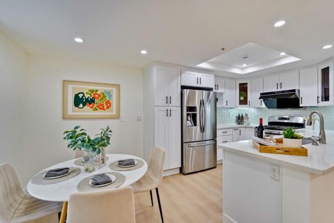 Tiny photo for 426 Galleria Drive #UNIT 8, SAN JOSE, CA 95134 (MLS # ML82029687)