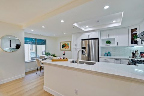 Tiny photo for 426 Galleria Drive #UNIT 8, SAN JOSE, CA 95134 (MLS # ML82029687)