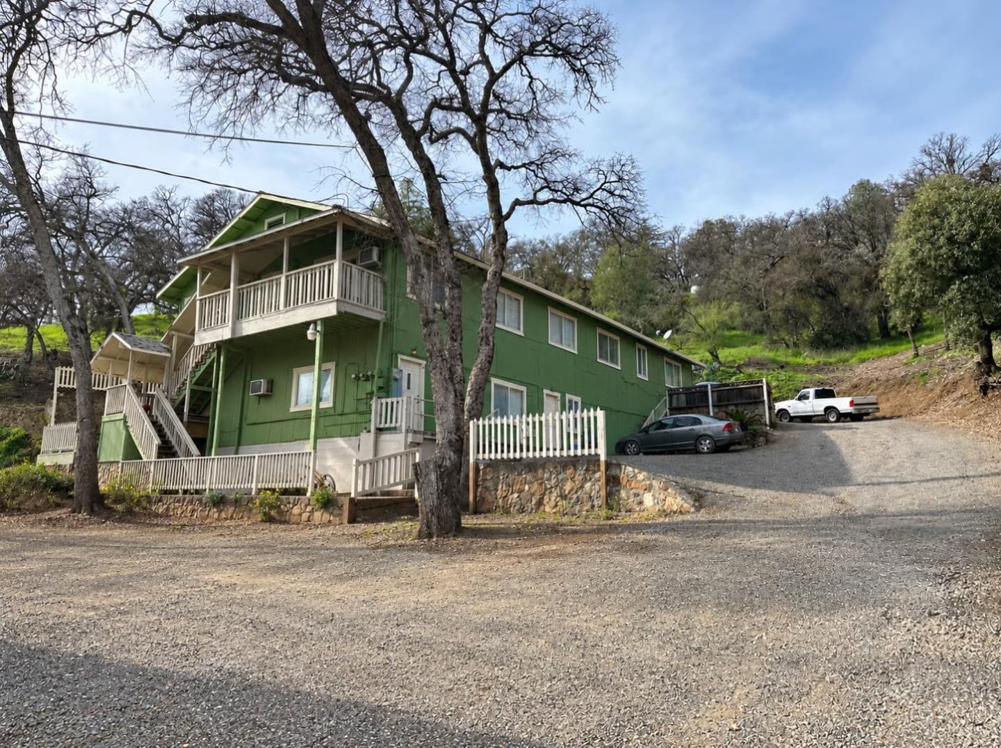3871 Country Club Drive