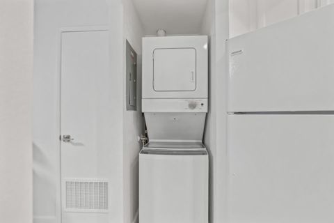 Tiny photo for 999 W Evelyn Terrace #54, SUNNYVALE, CA 94086 (MLS # ML82029308)