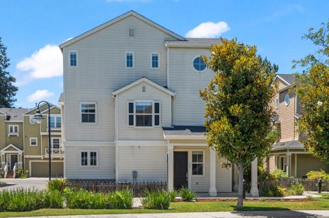 Photo of 585 Amherst Terrace, SUNNYVALE, CA 94087 (MLS # ML82053487)